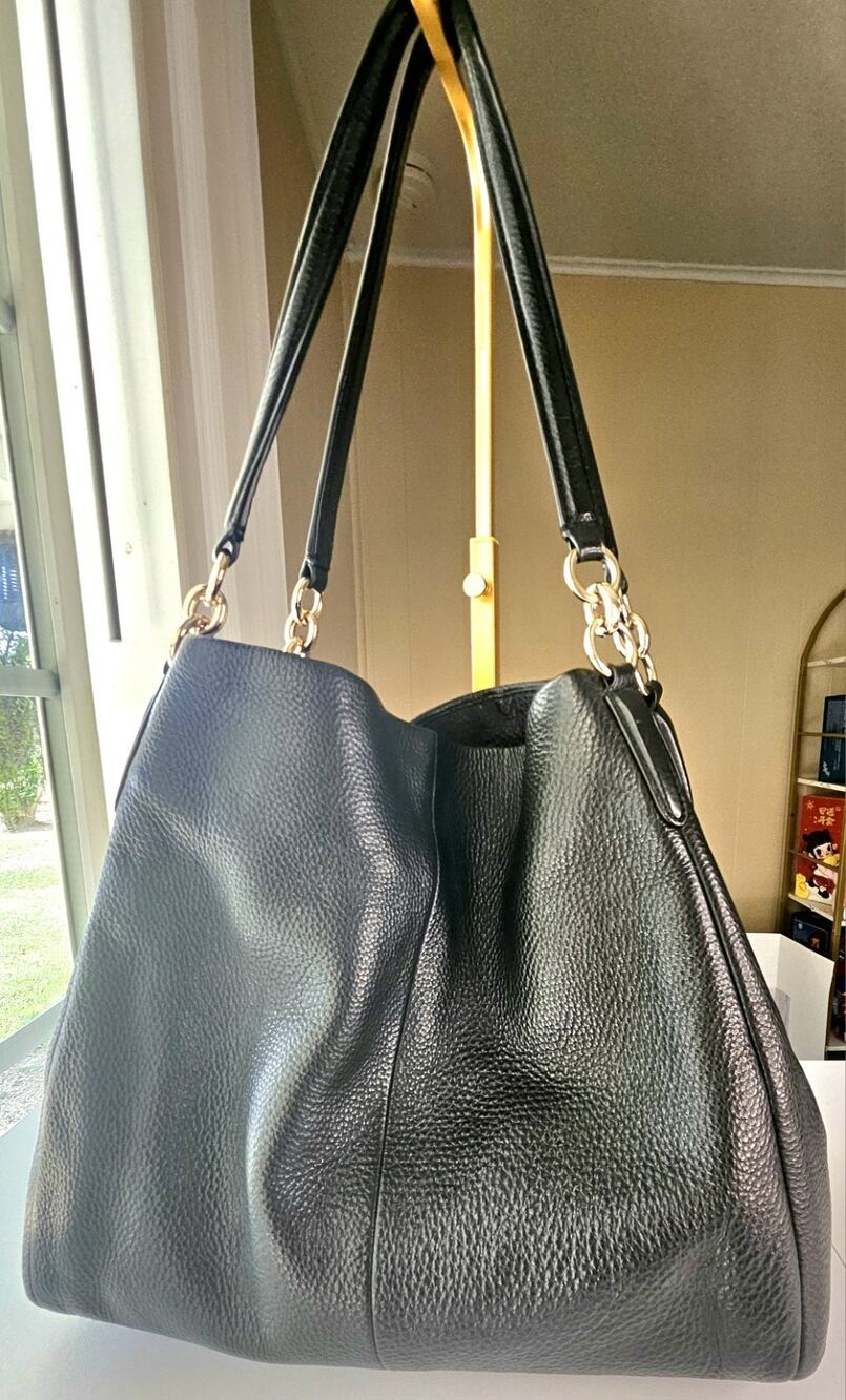 COACH Horse & Carriage Black Pebbled Leather